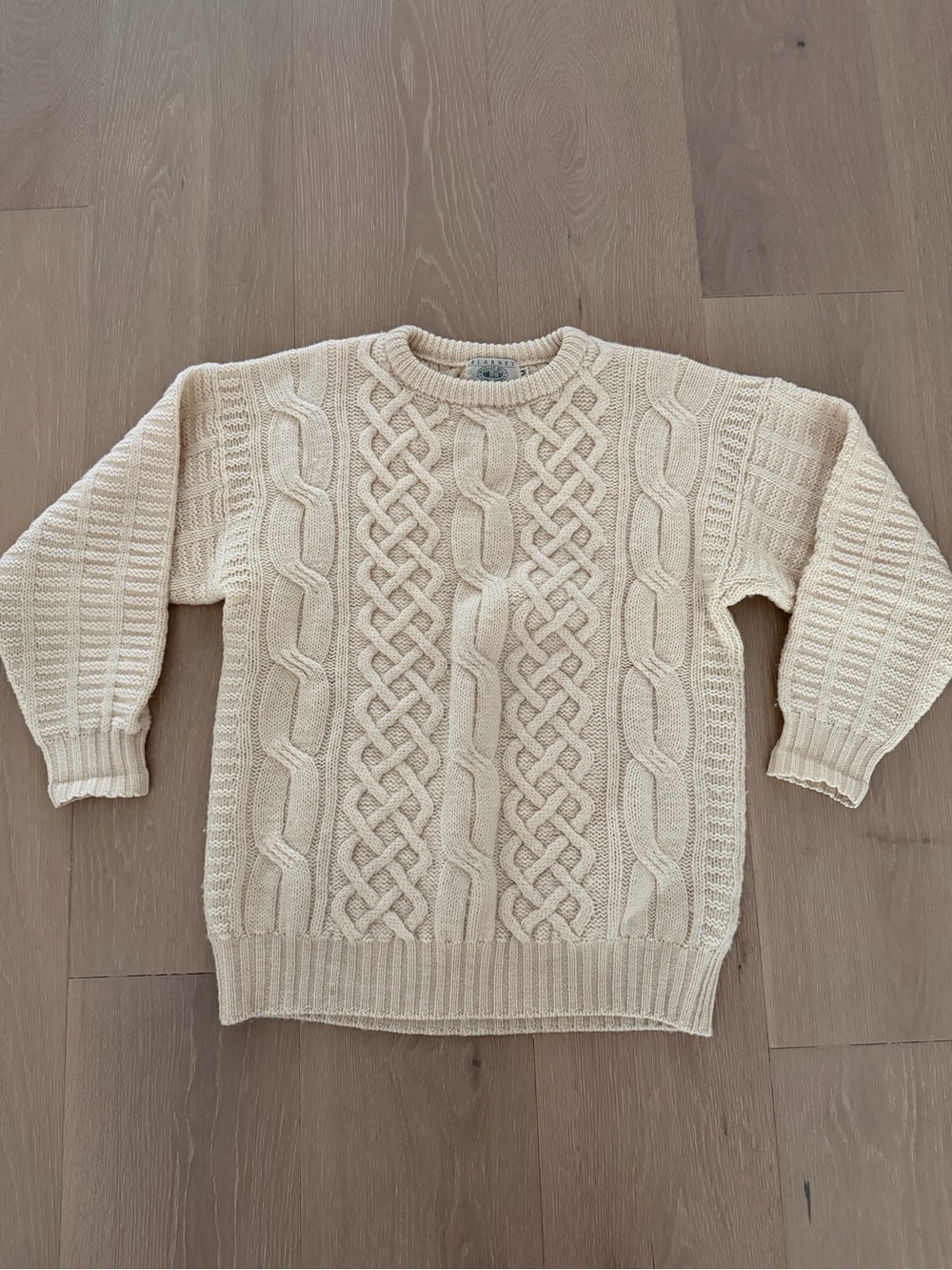 Blarney 100% wool chunky Classic Cream Cable Knit Sweater